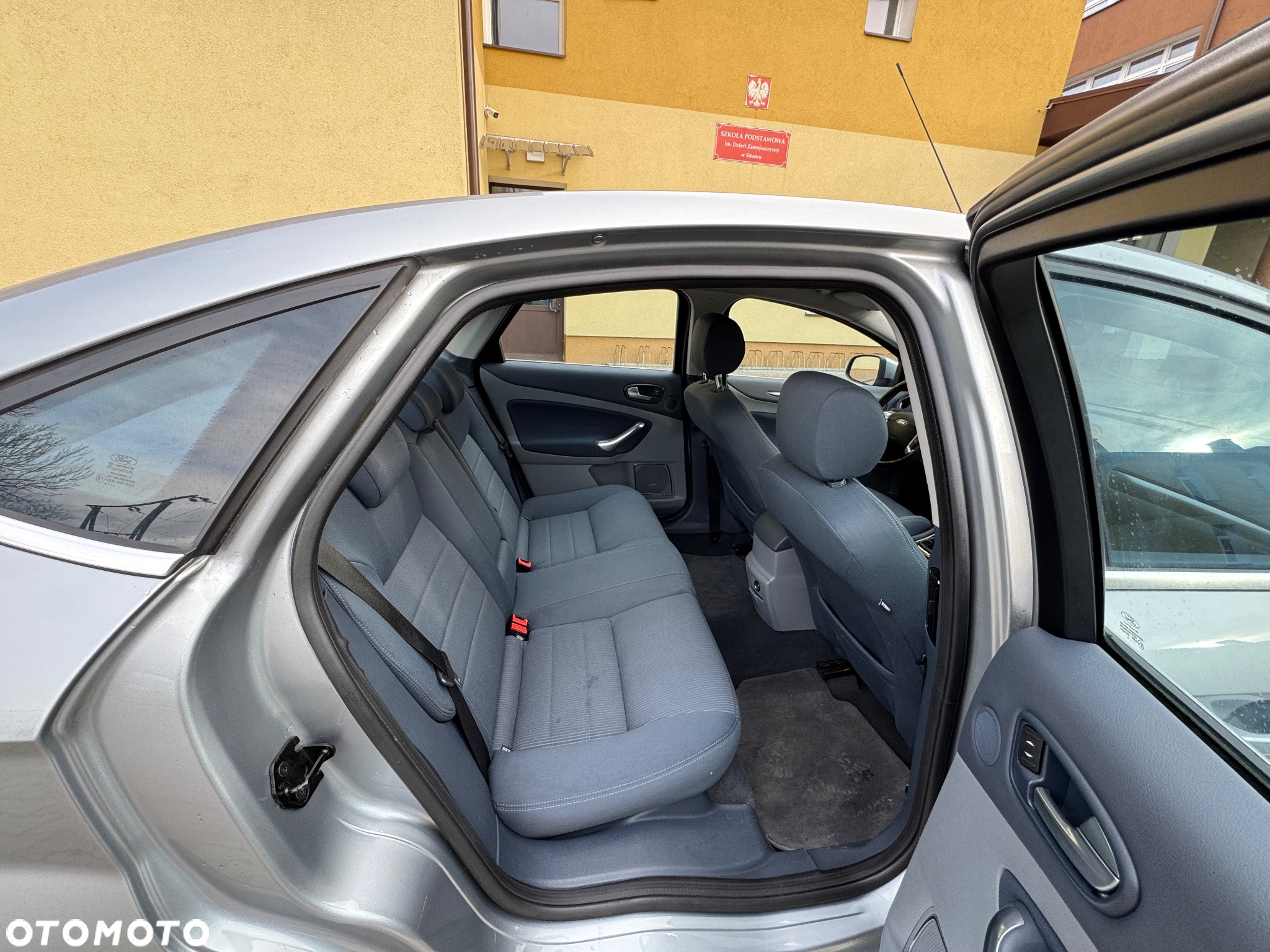 Ford Mondeo 2.0 Trend - 8