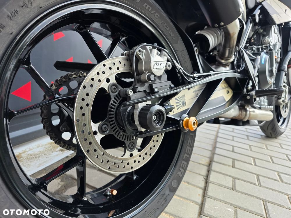 KTM Duke 790 - 20
