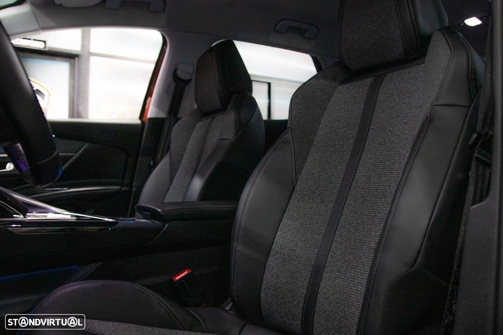 Peugeot 3008 1.2 PureTech Allure EAT8 - 10