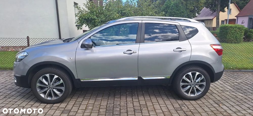 Nissan Qashqai - 1