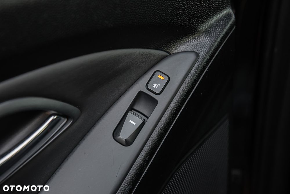 Hyundai ix35 2.0 4WD Premium - 29