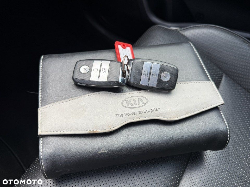Kia Sportage 1.6 T-GDI AWD DCT GT LINE - 40