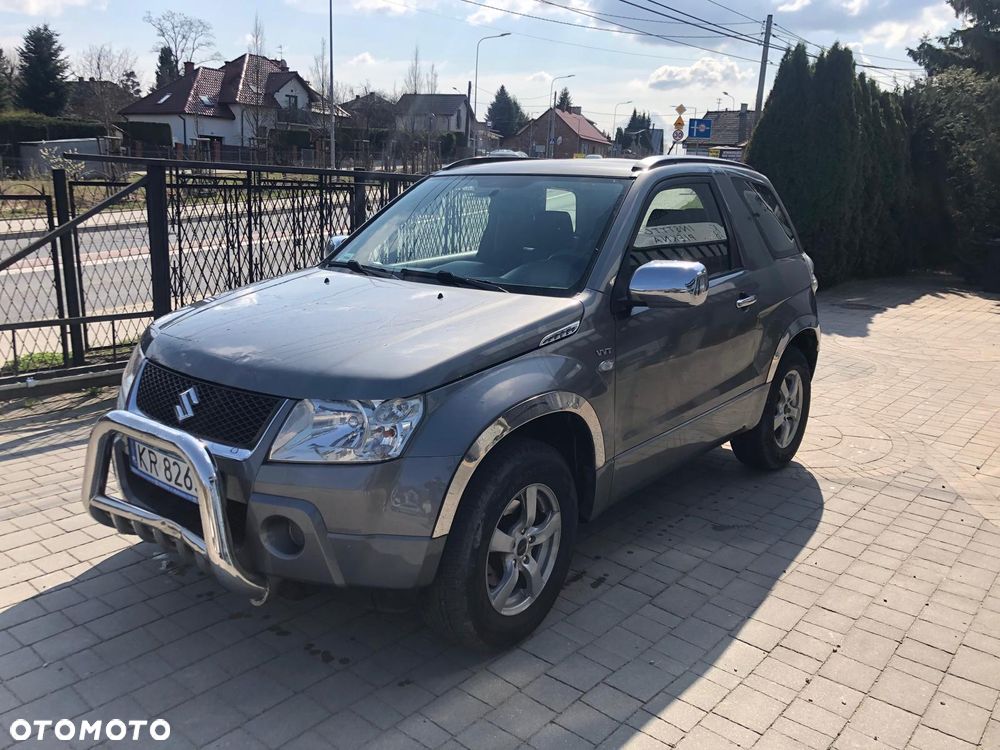 Suzuki Grand Vitara 1.6 - 2