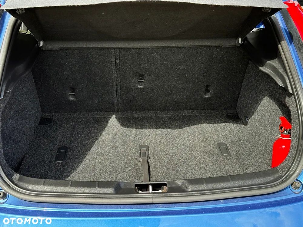 Volvo V40 D2 RDesign - 20