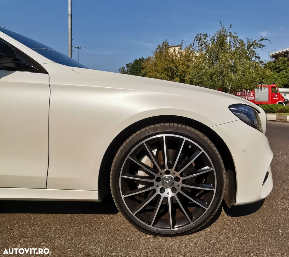 Mercedes-Benz E 220 d Aut. - 3