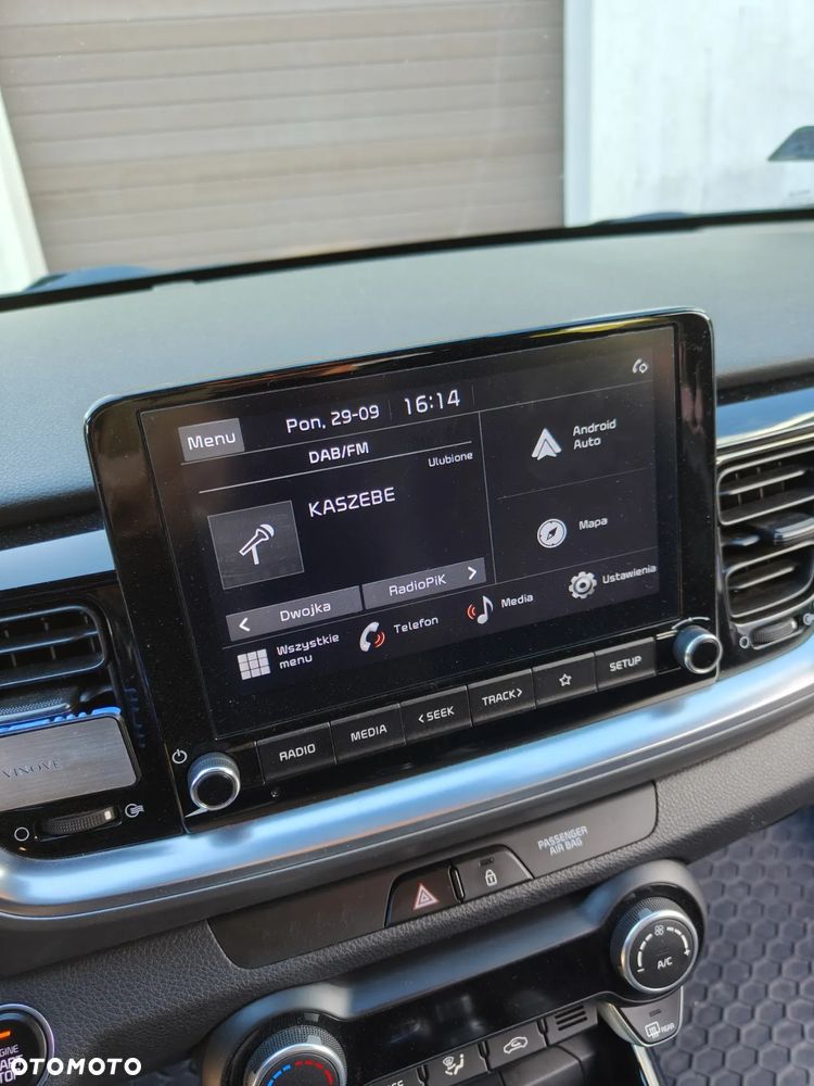 Kia Stonic 1.0 T-GDI L Business Line - 8