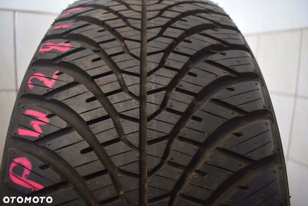 R20 235/45 Yokohama BluEarth 4S AW21 Wysyłka gratis! - 1