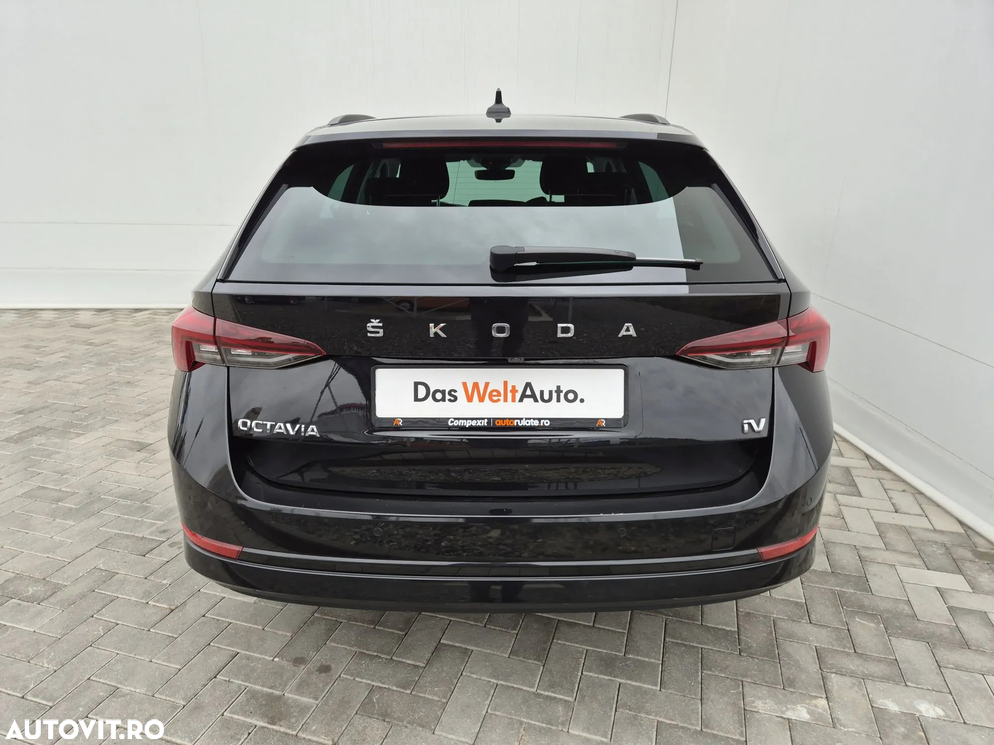 Skoda Octavia Combi 1.4 TSI DSG Style - 4