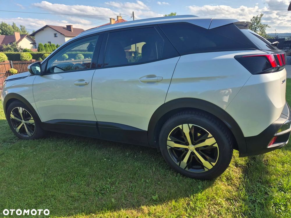 Peugeot 3008 PureTech 130 Stop & Start GPF EAT8 Allure - 14