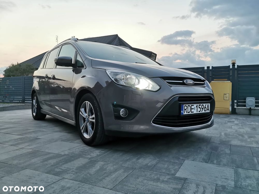 Ford Grand C-MAX - 4