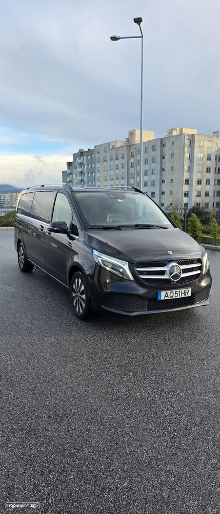 Mercedes-Benz V 220 d Longo Avantgarde - 3