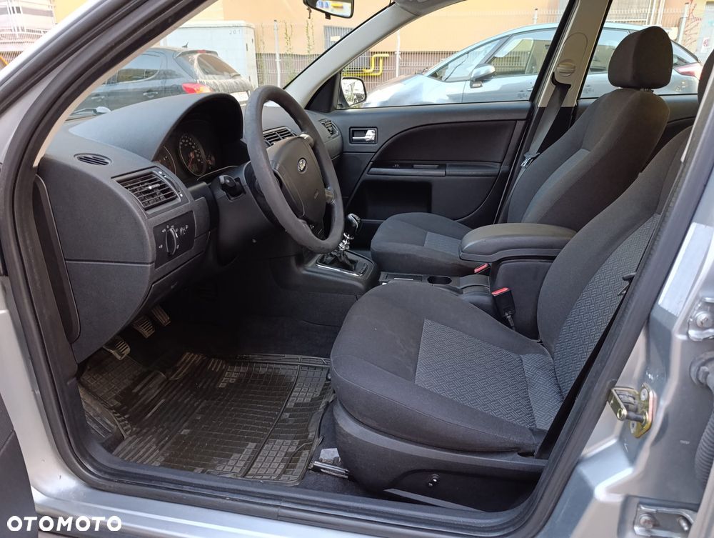 Ford Mondeo 2.0 TDCI Ghia - 7