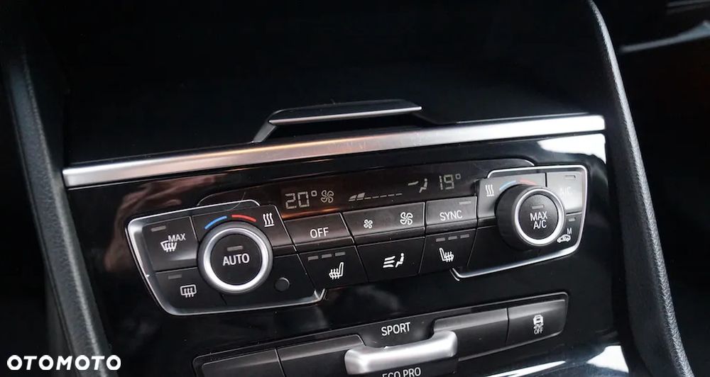 BMW Seria 2 218i Advantage - 36