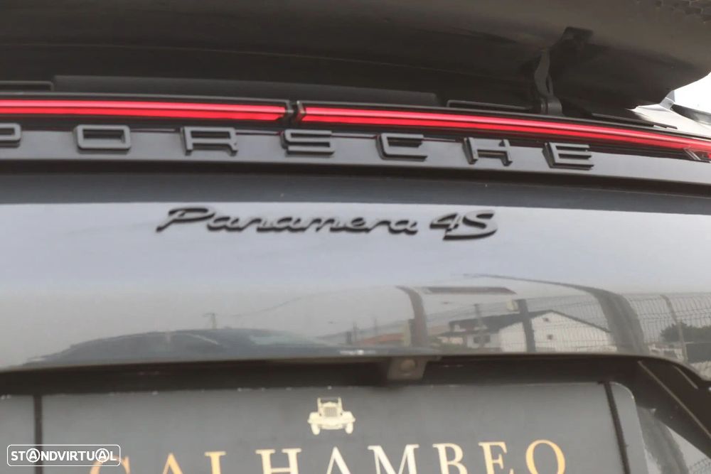 Porsche Panamera - 14