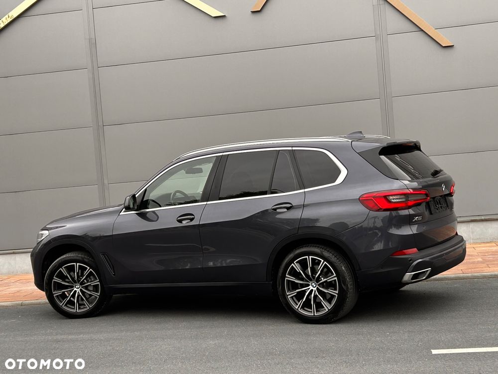 BMW X5 xDrive25d - 16
