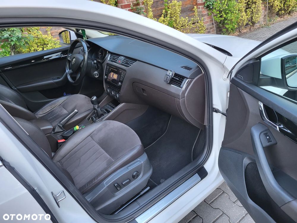 Skoda Octavia 2.0 TDI 4x4 L&K - 10
