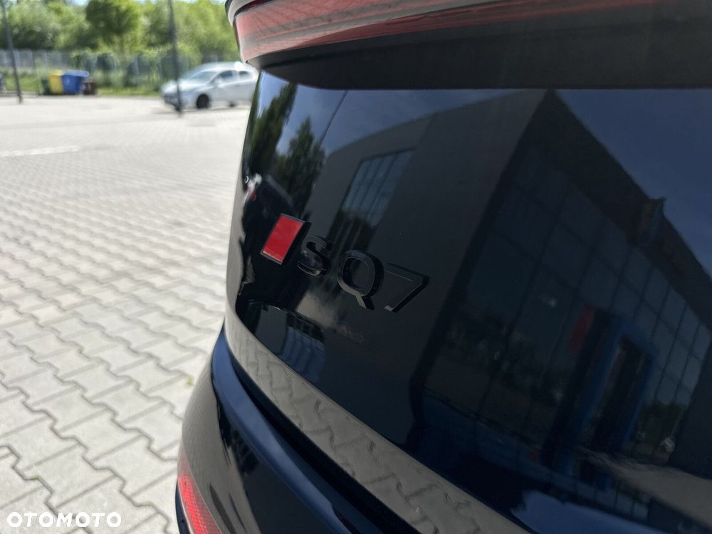 Audi SQ7 - 36