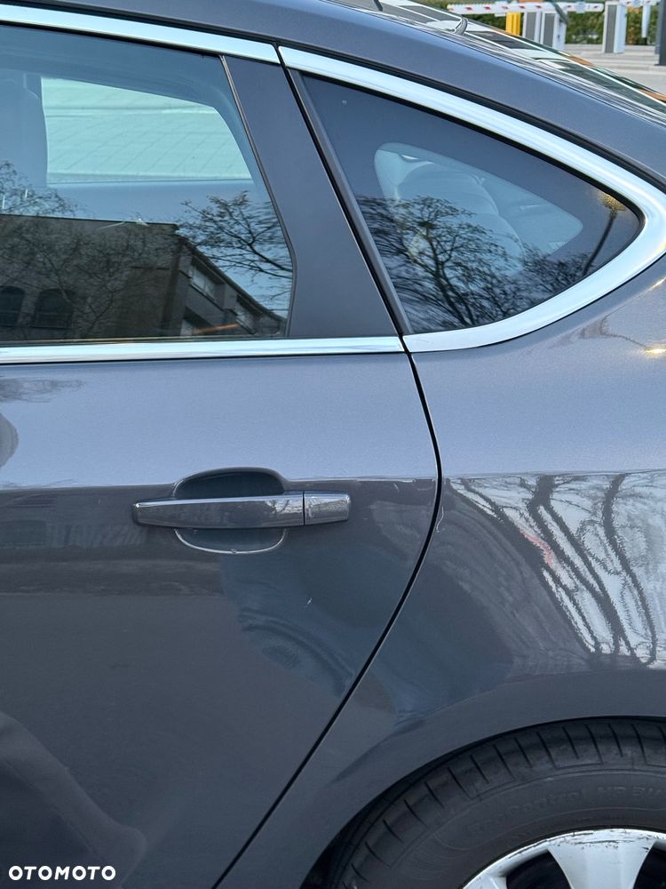 Opel Astra 1.4 T Active EU6 - 7