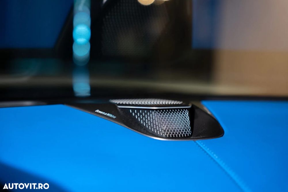Aston Martin Vanquish - 16