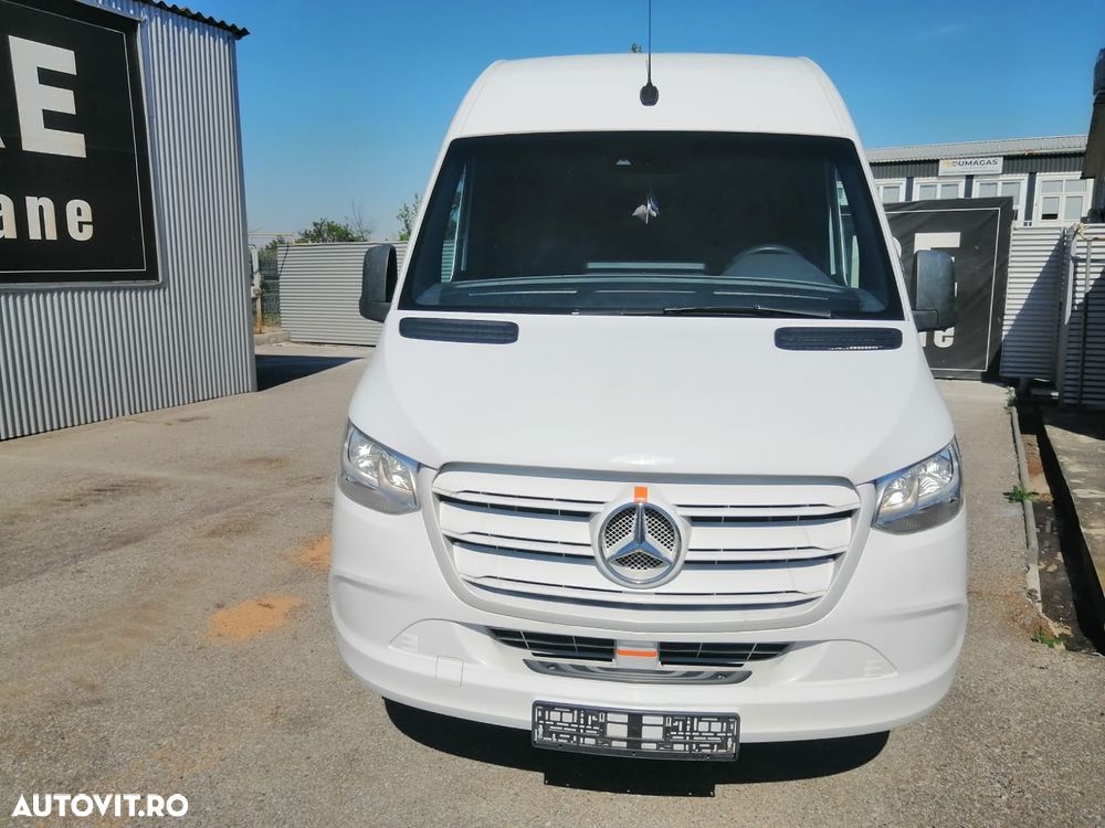 Mercedes-Benz Aveuro Sprinter - 4