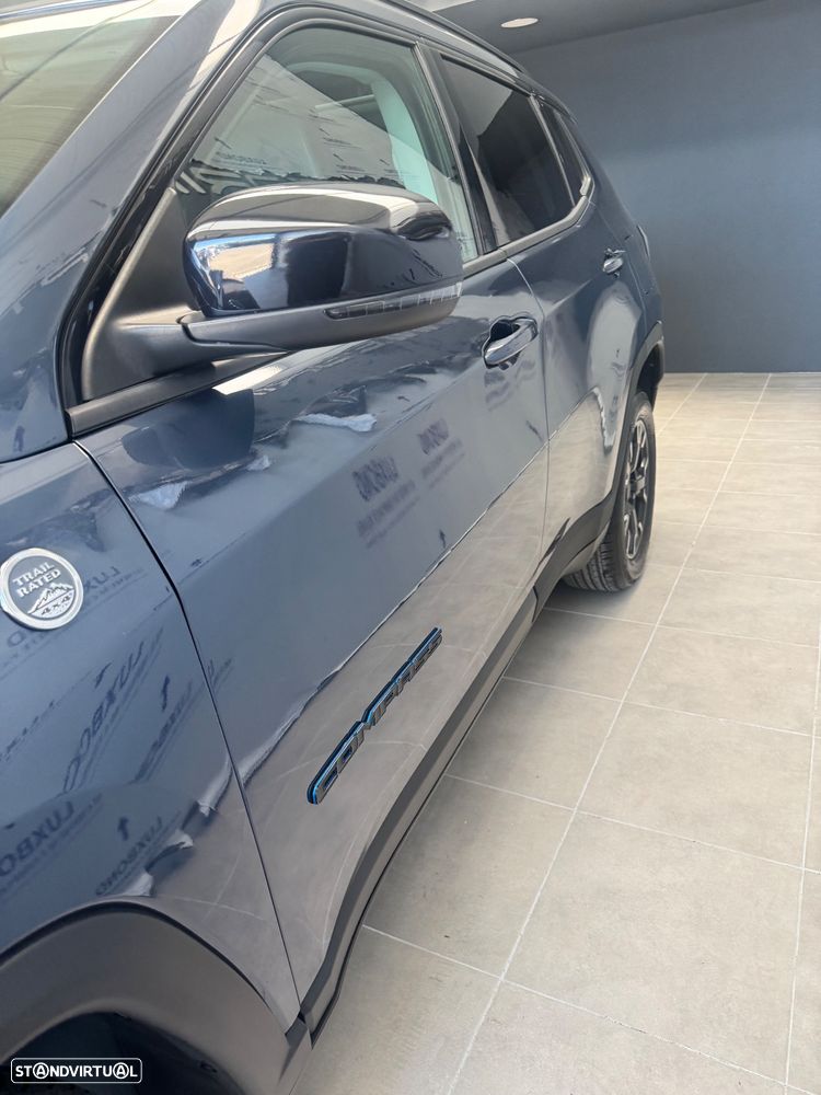 Jeep Compass - 16
