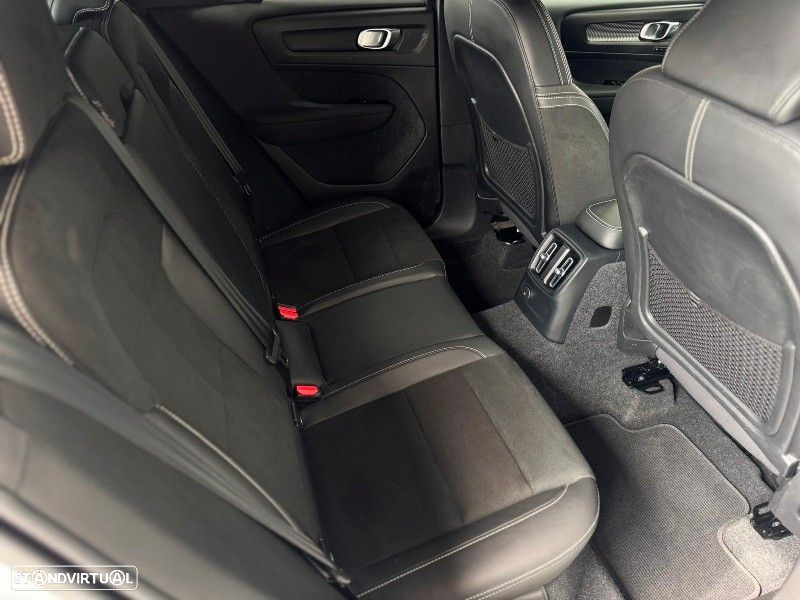 Volvo XC 40 1.5 T5 PHEV R-Design Expression - 41