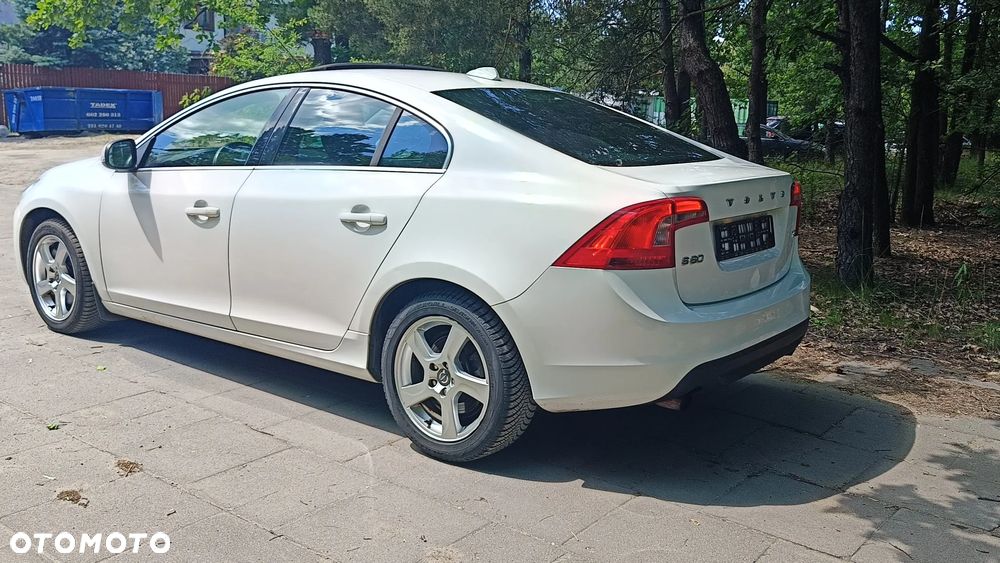 Volvo S60 2.5 T5 - 4