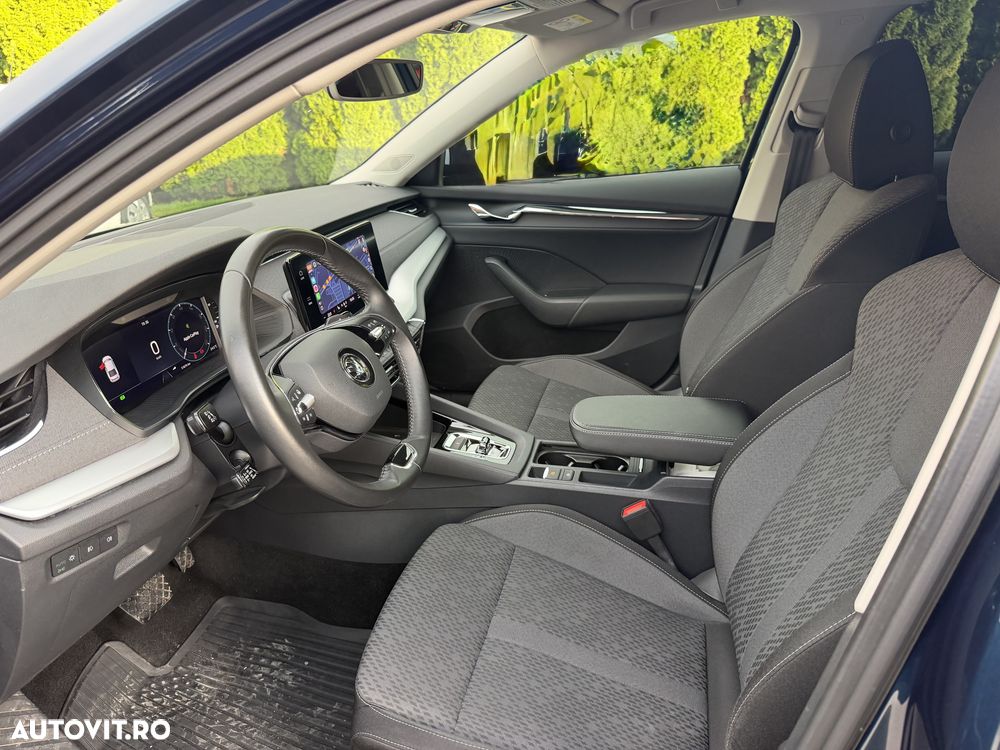 Skoda Octavia 2.0 TDI DSG Style - 6