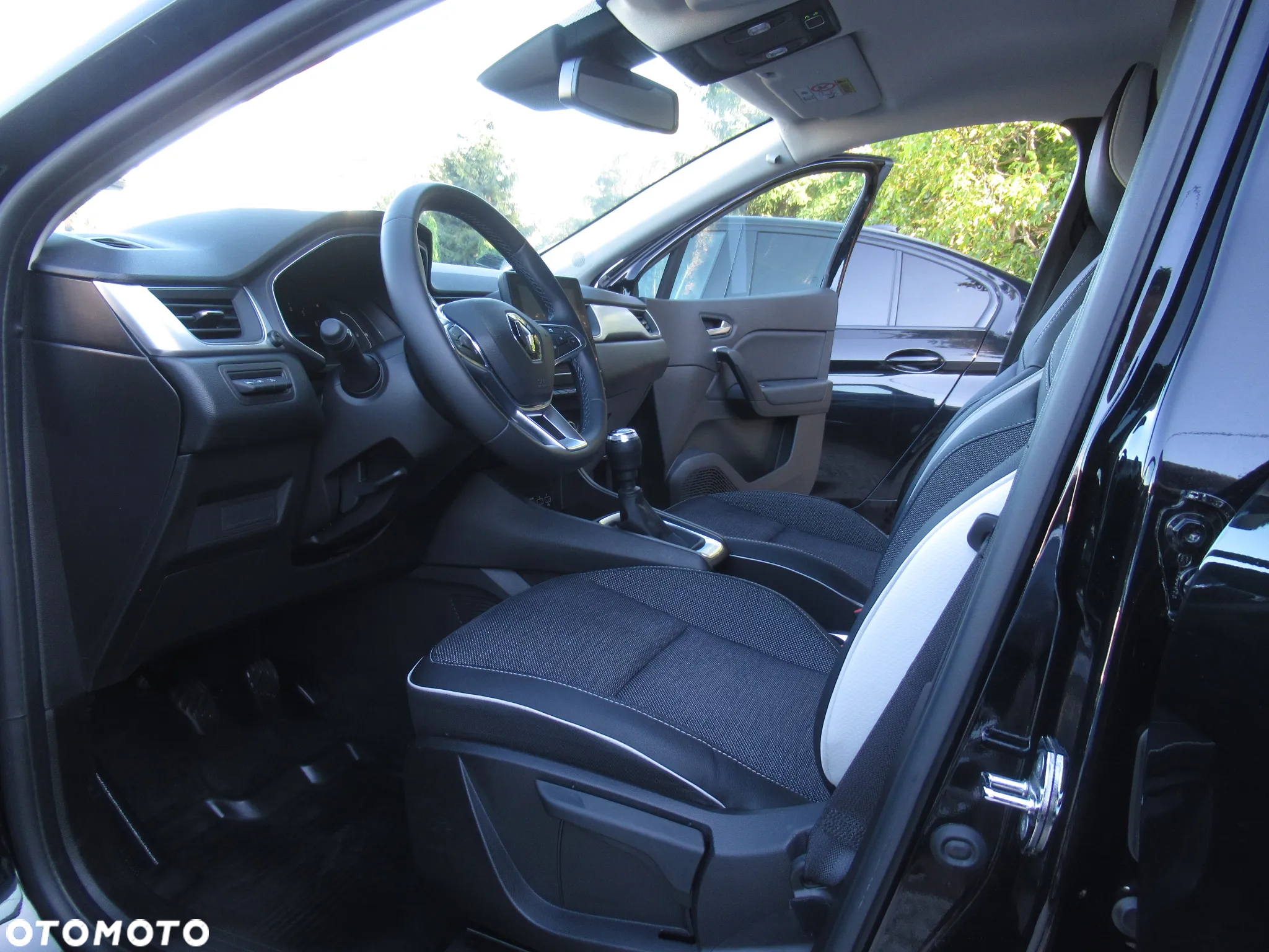 Renault Captur 1.0 TCe Intens - 5