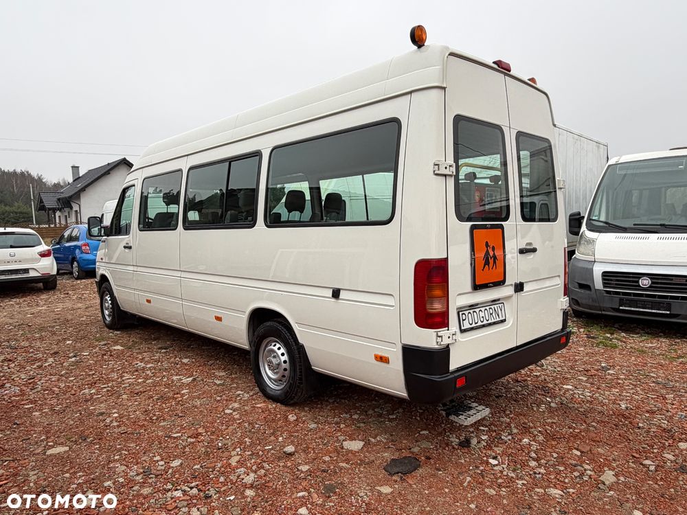 Volkswagen LT - 4