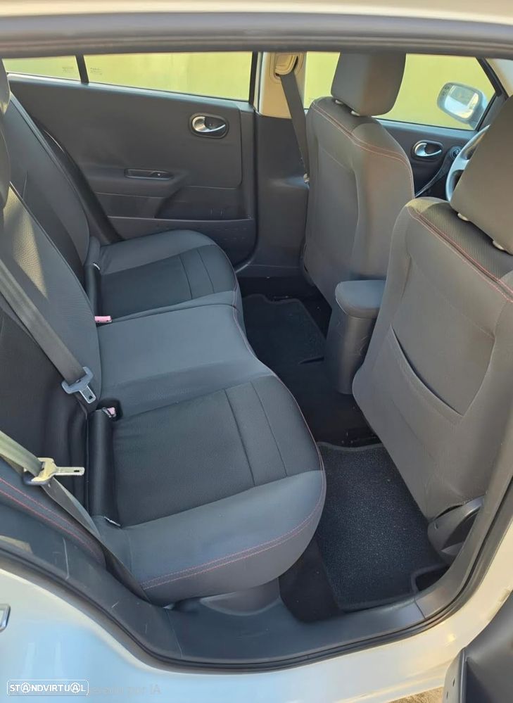 Renault Mégane - 9