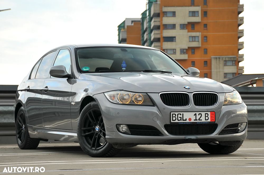 BMW Seria 3 320d DPF Aut. Edition Fleet - 1