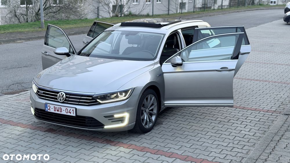 Volkswagen Passat - 3