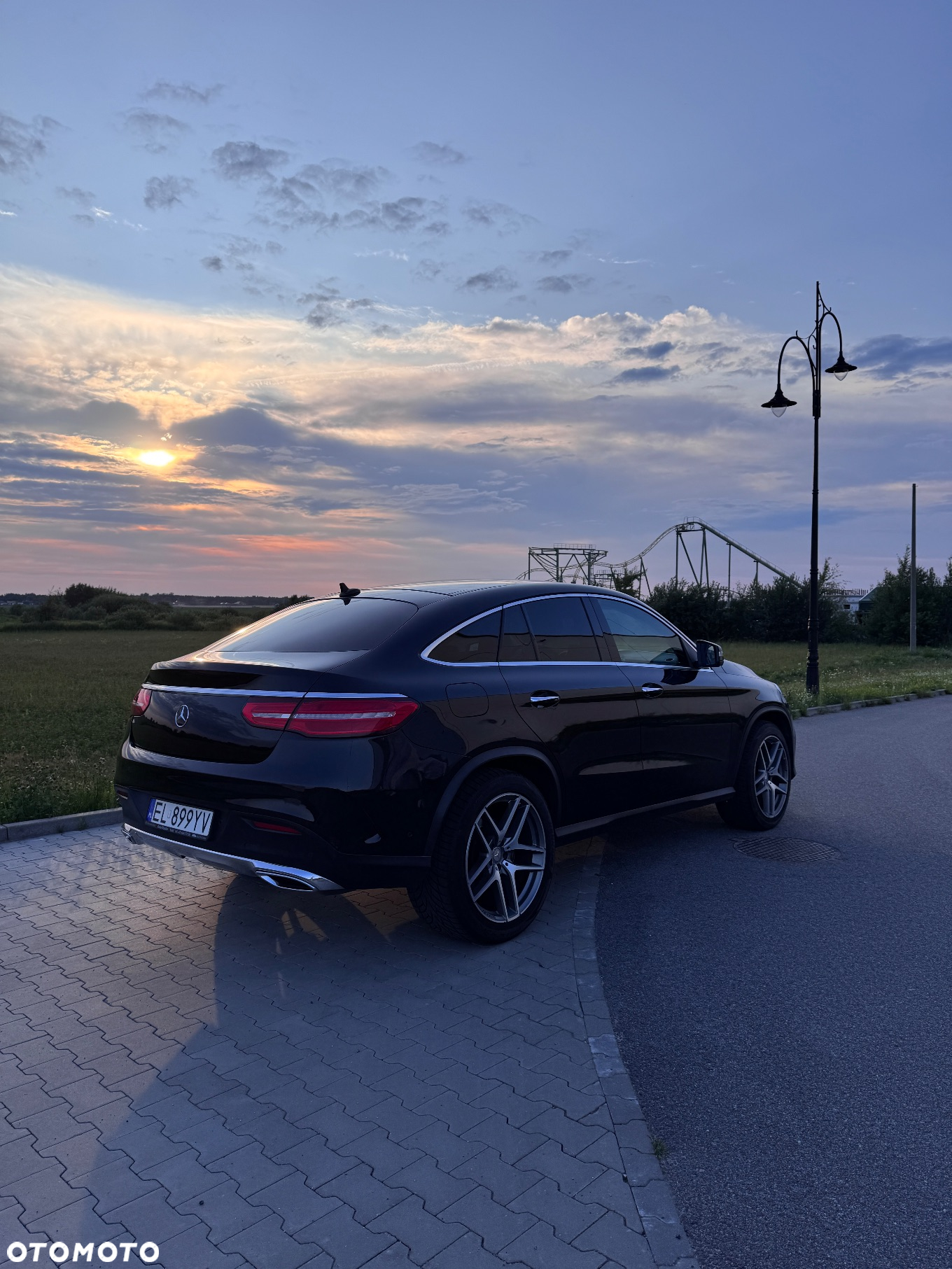 Mercedes-Benz GLE 350 d Coupe 4Matic 9G-TRONIC AMG Line - 4
