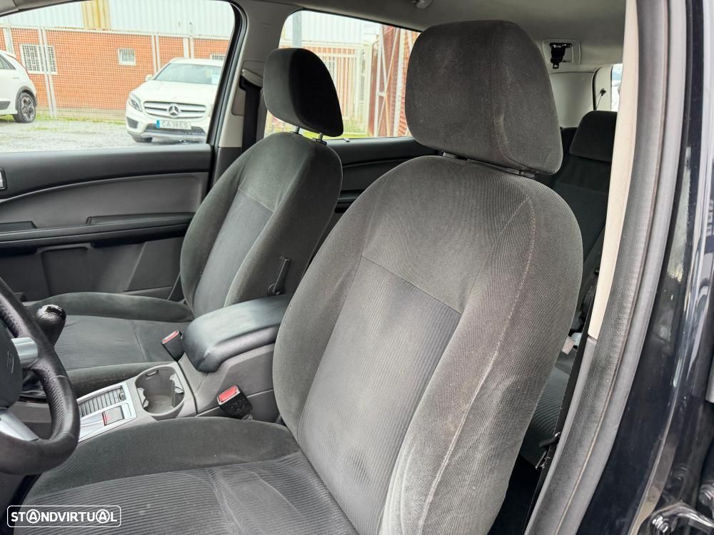 Ford C-Max 1.6 TDCi Titanium - 11