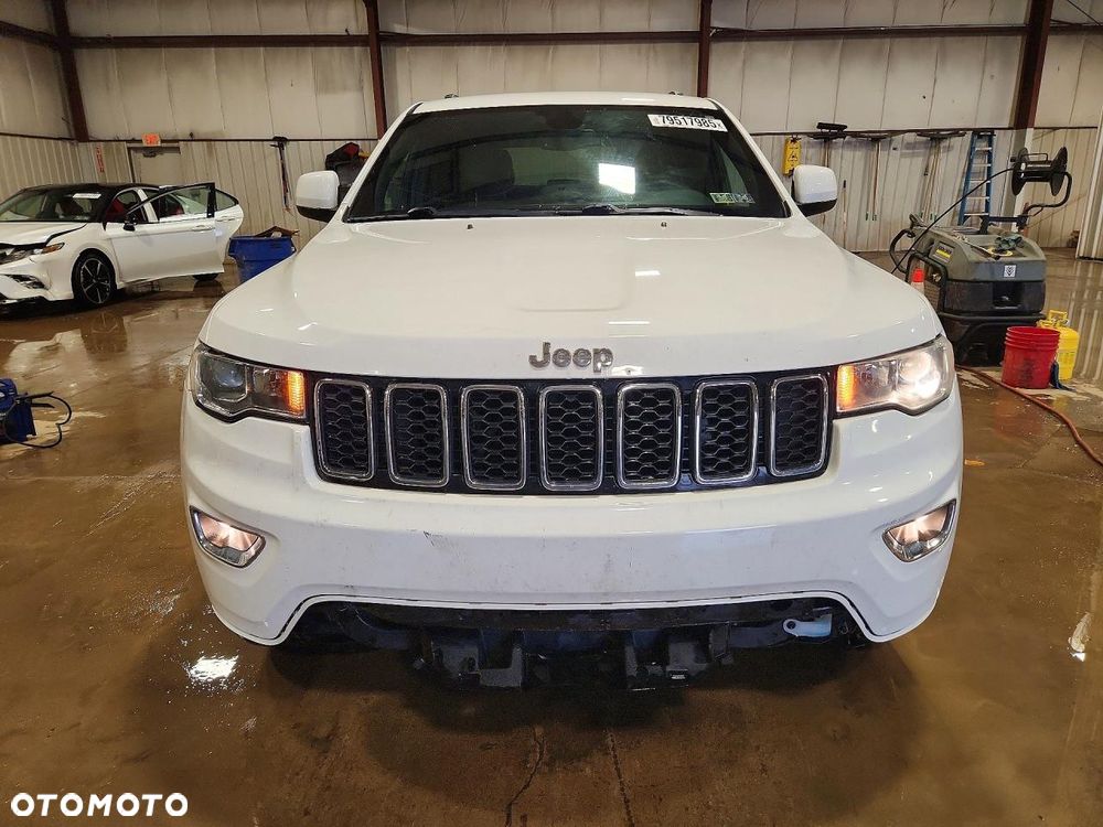 Jeep Grand Cherokee - 6