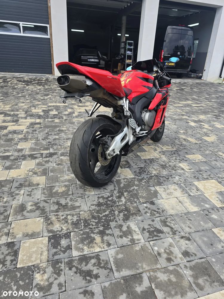 Honda CBR - 5
