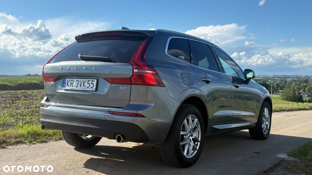 Volvo XC 60 B4 D Momentum - 5