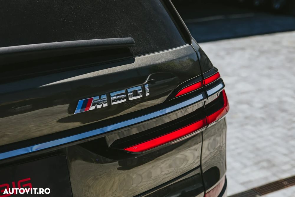 BMW X7 M60i xDrive AT MHEV - 14