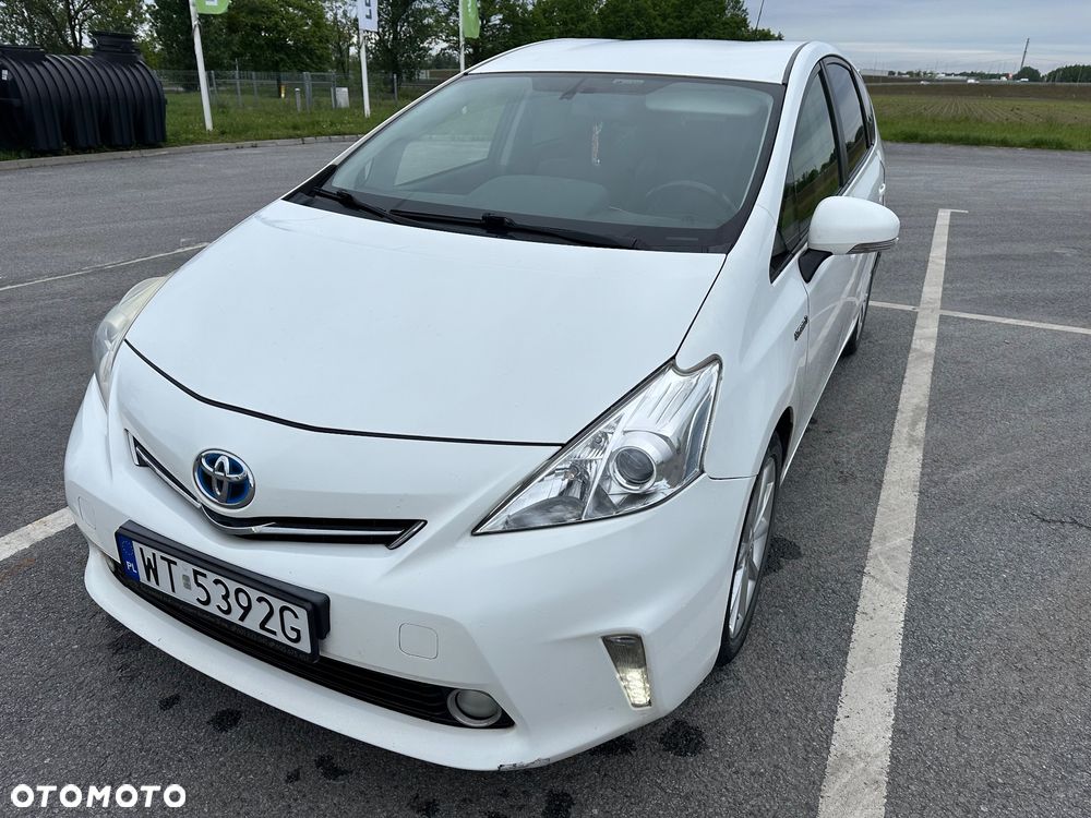 Toyota Prius+ (Hybrid) Life - 1
