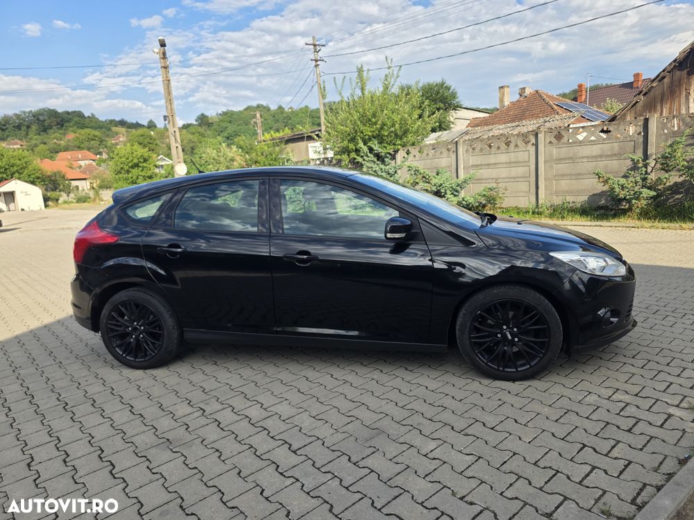 Ford Focus 1.6 TDCi ECOnetic 88g Start-Stopp-Sy Titanium - 13