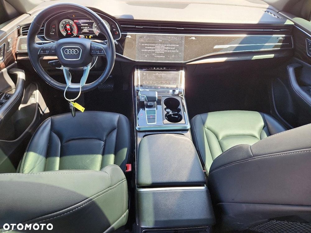 Audi Q8 55 TFSI quattro tiptronic - 7