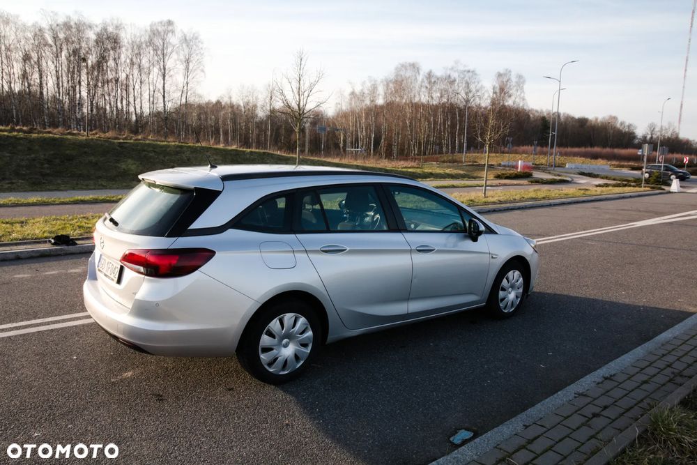 Opel Astra 1.6 CDTI Enjoy S&S - 12