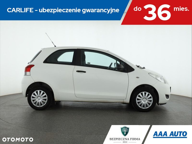 Toyota Yaris - 7