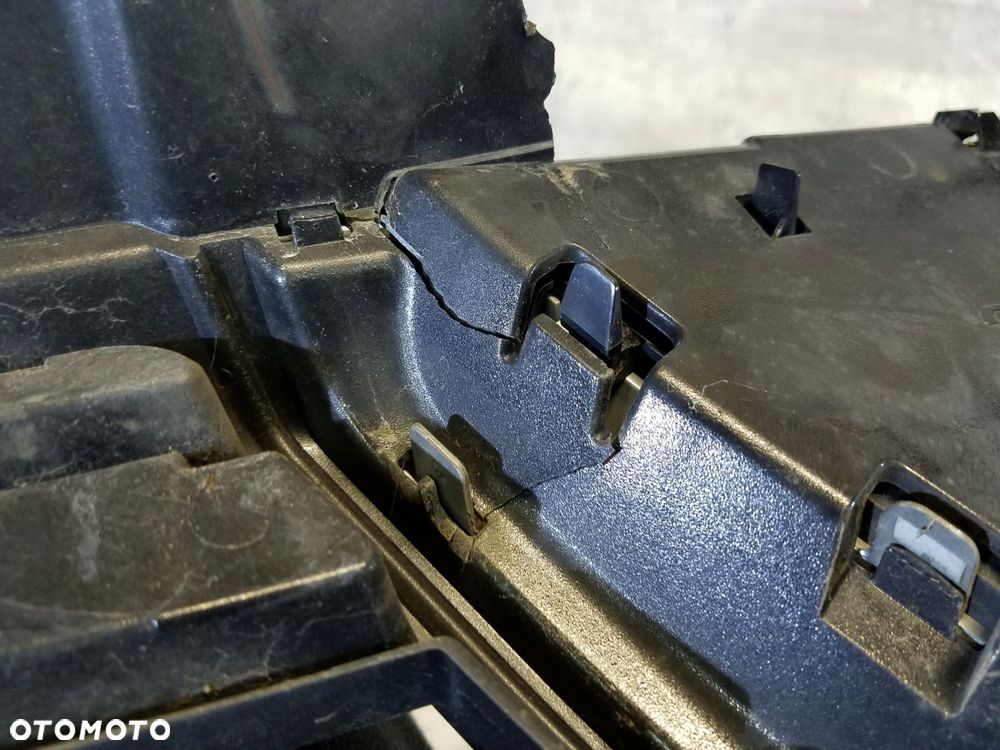 atrapa grill nissan qashqai j10 lift - 12