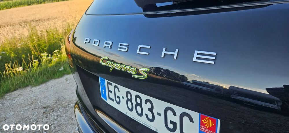 Porsche Cayenne - 33