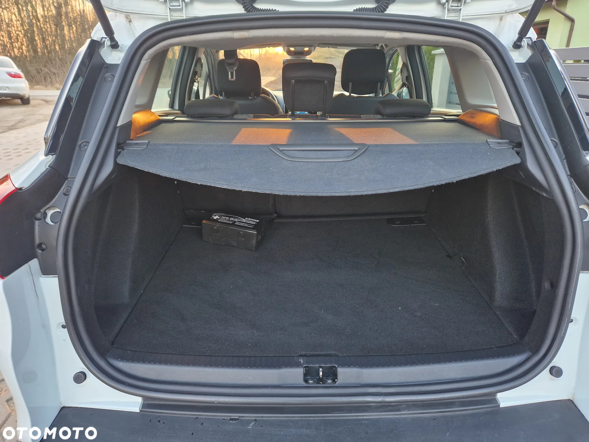 Renault Clio Grandtour Energy dCi 90 Start & Stop Experience - 5