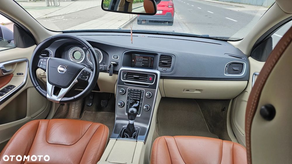 Volvo S60 DRIVe Summum - 4