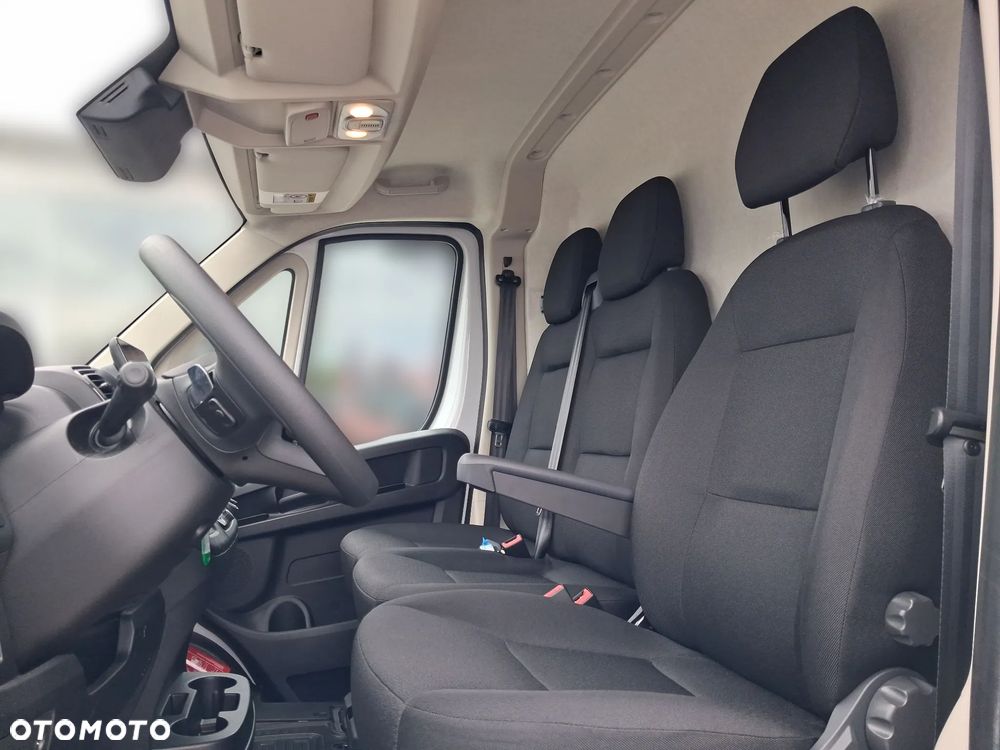 Toyota Proace MAX EV L3H2 - 19