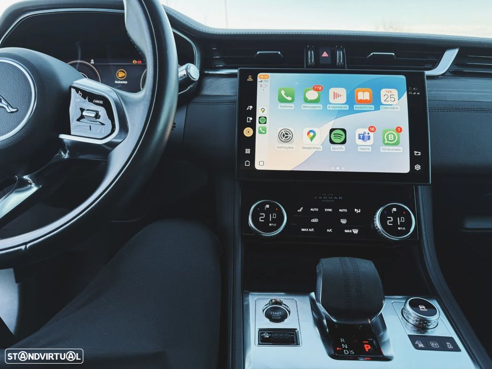 Jaguar F-Pace - 22